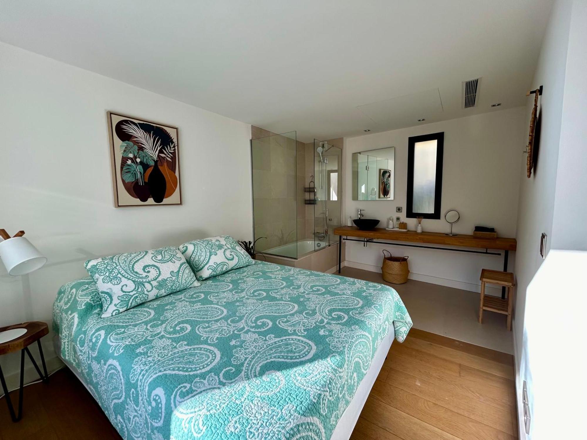 Rumah Bali Cannes Esterno foto